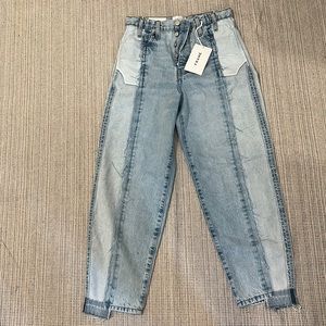Frame ultra high rise barrel jeans